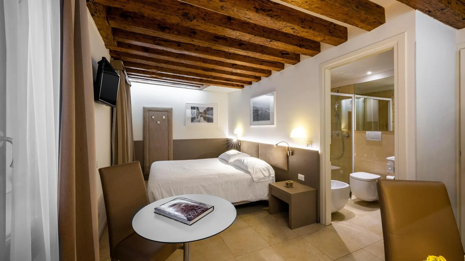 Hotel Filù Venise 3*,  Italie